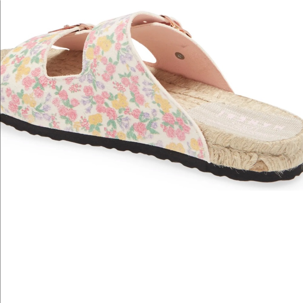LoveShack Fancy Sandals - Picture 3 of 7